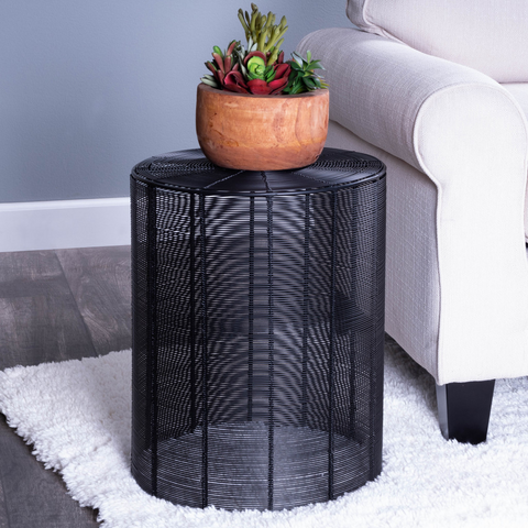 18’ Black Round Wire End Table | Vintage Rustic Design