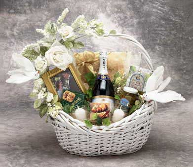 Wedding Wishes Gift Basket - Wedding Gift Basket - honeymoon gift set - WhatYouNeedSales